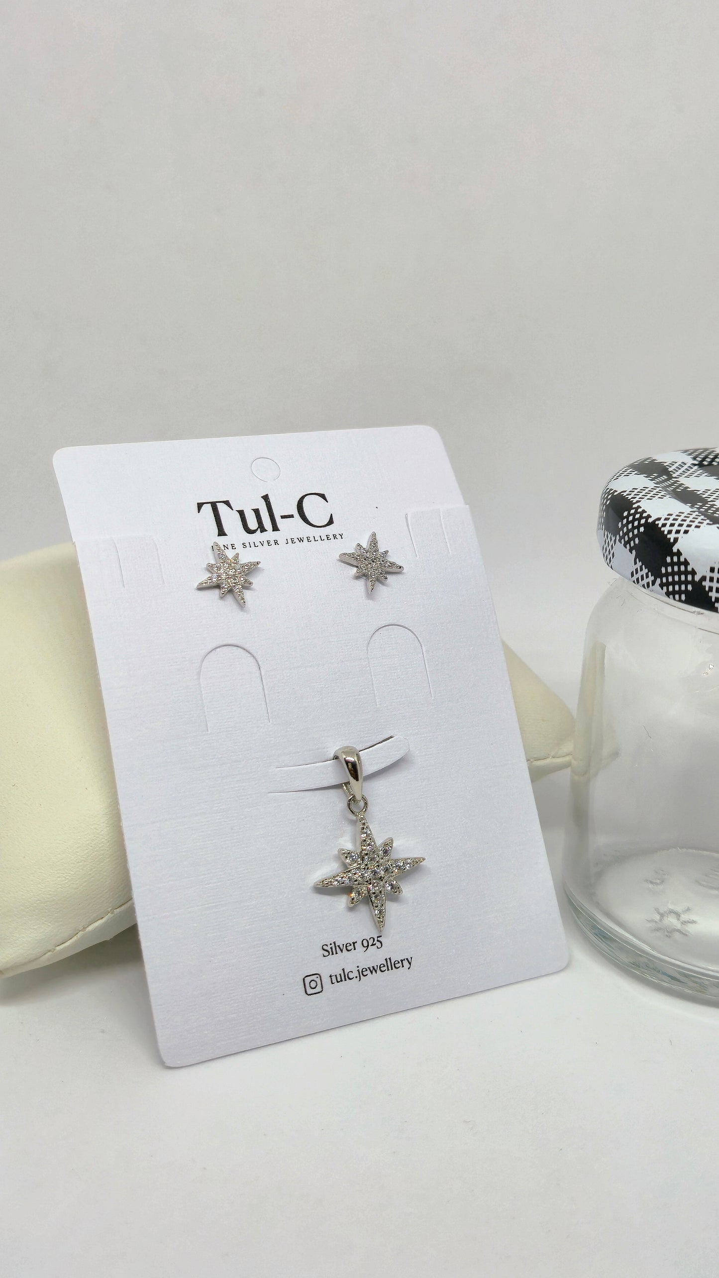 Star Pendant Set