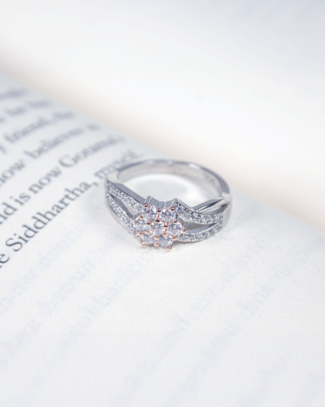 Crystal Blossom Split Band