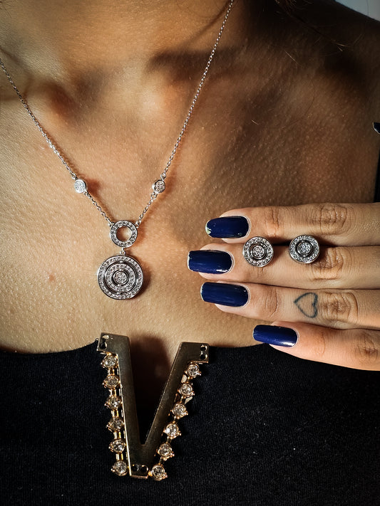 Radiant Circle Halo Set