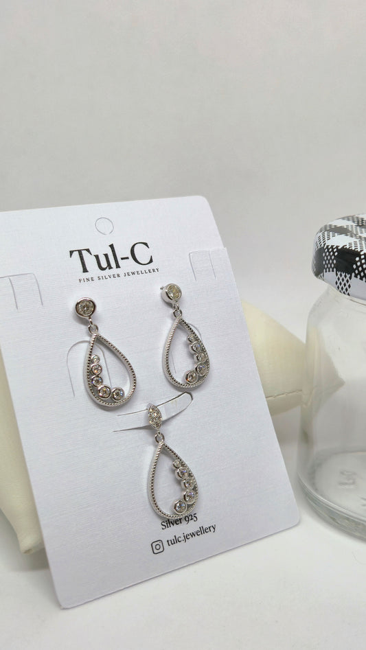 Hollow Pendent Set