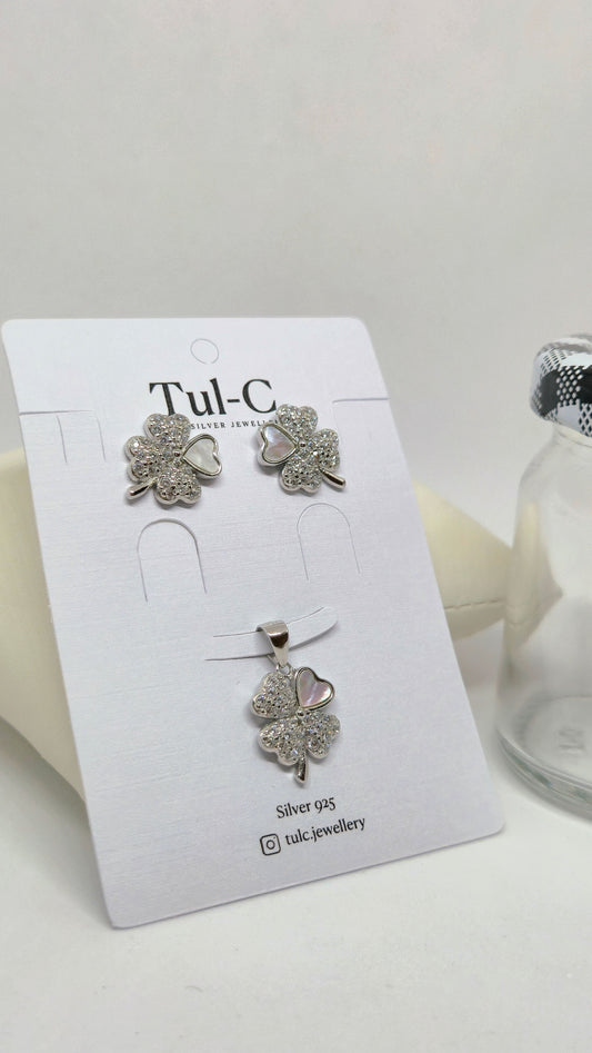 Flower Pendent set