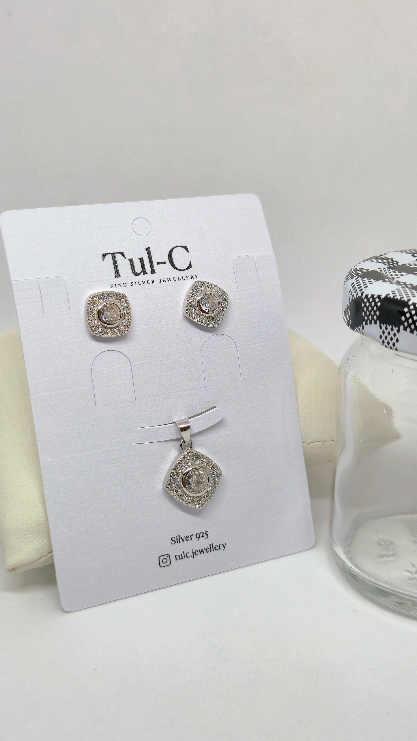 Square Pendent Set