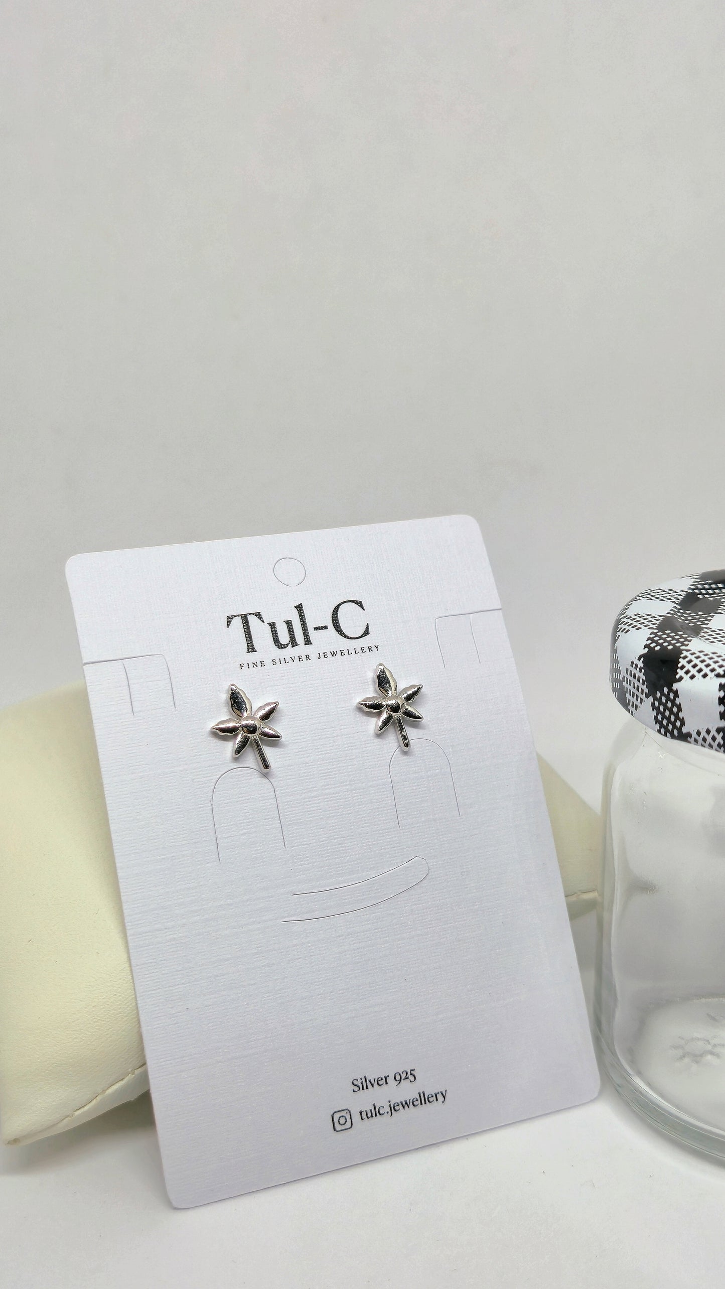 Tree earings
