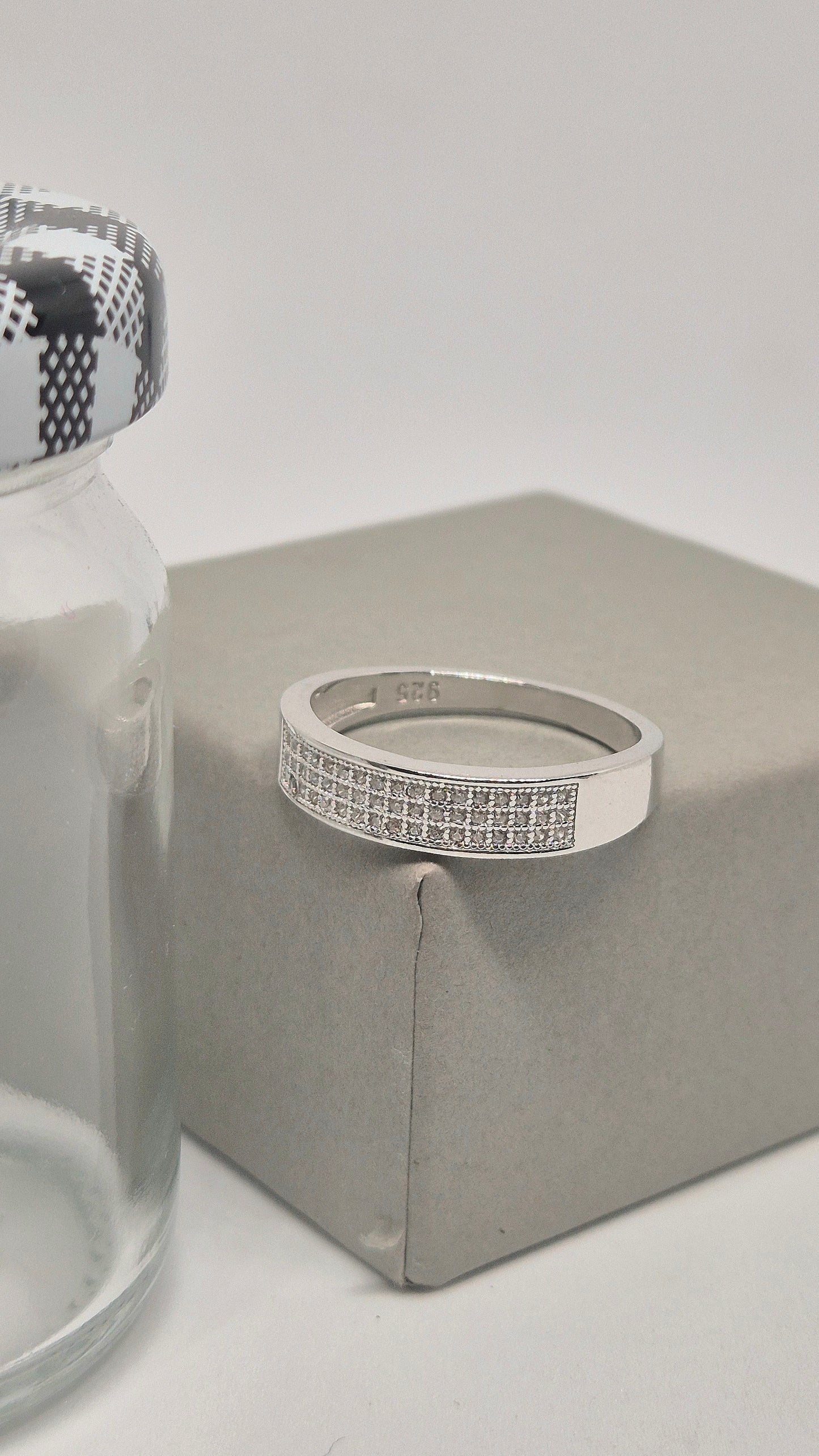 Kaida ring