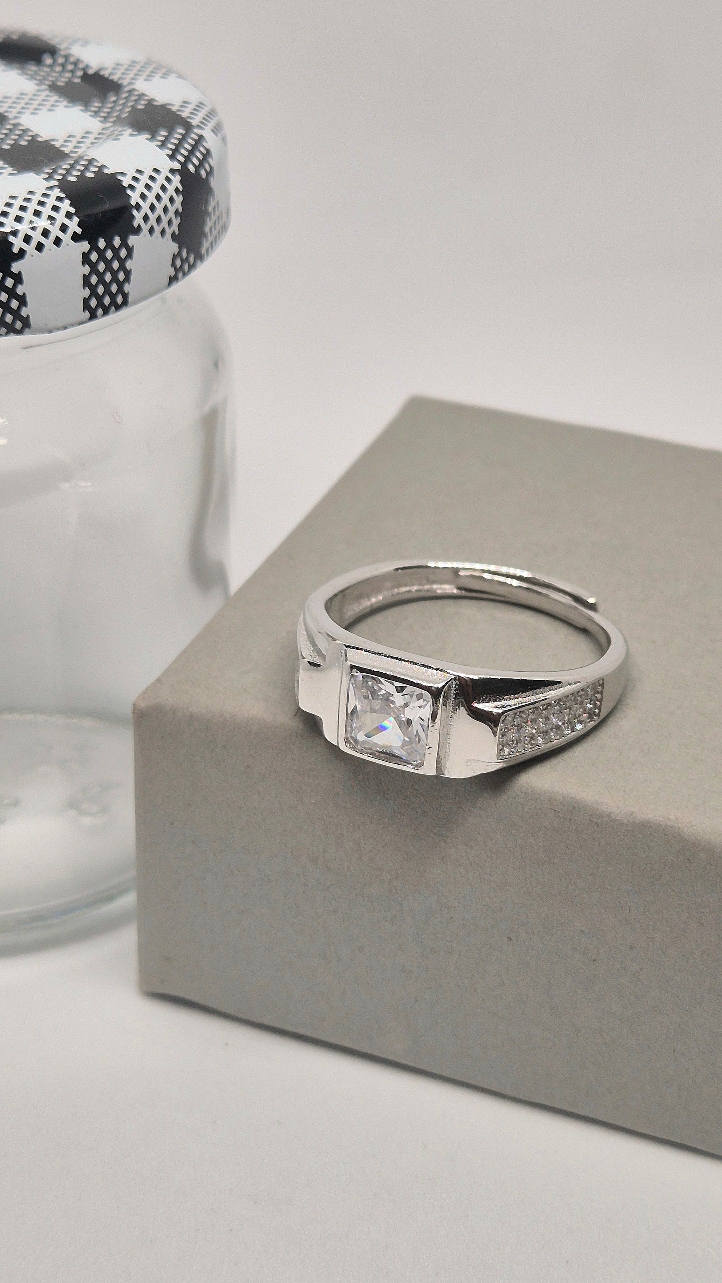 Dimond studded ring