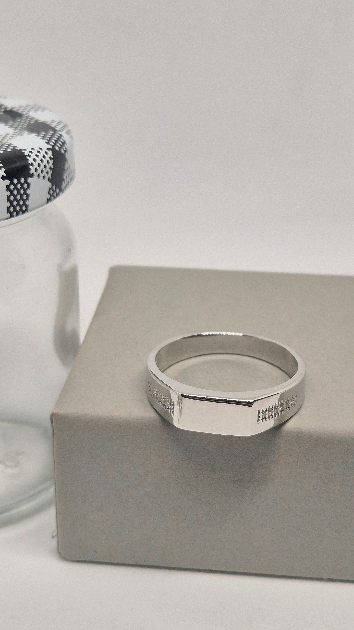 Plain face ring