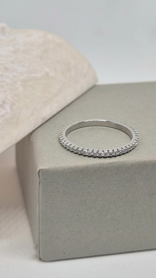 Thin ring