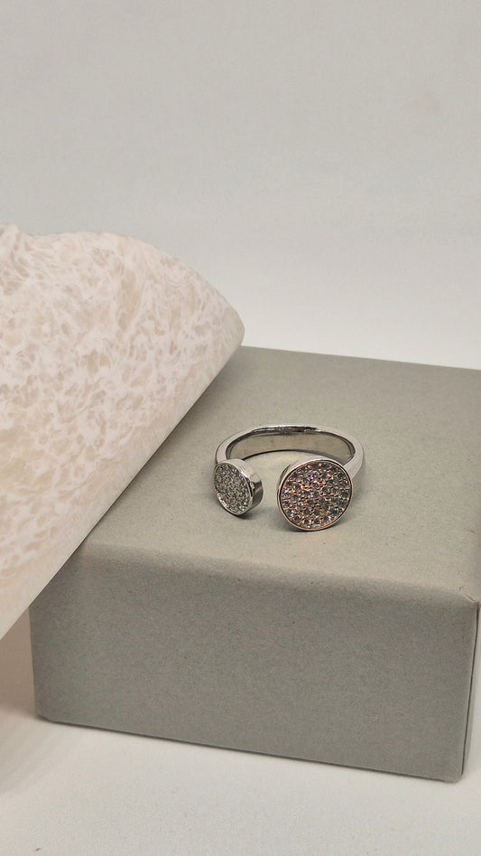 Headphones ring