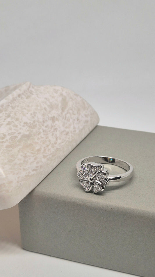 Floral ring