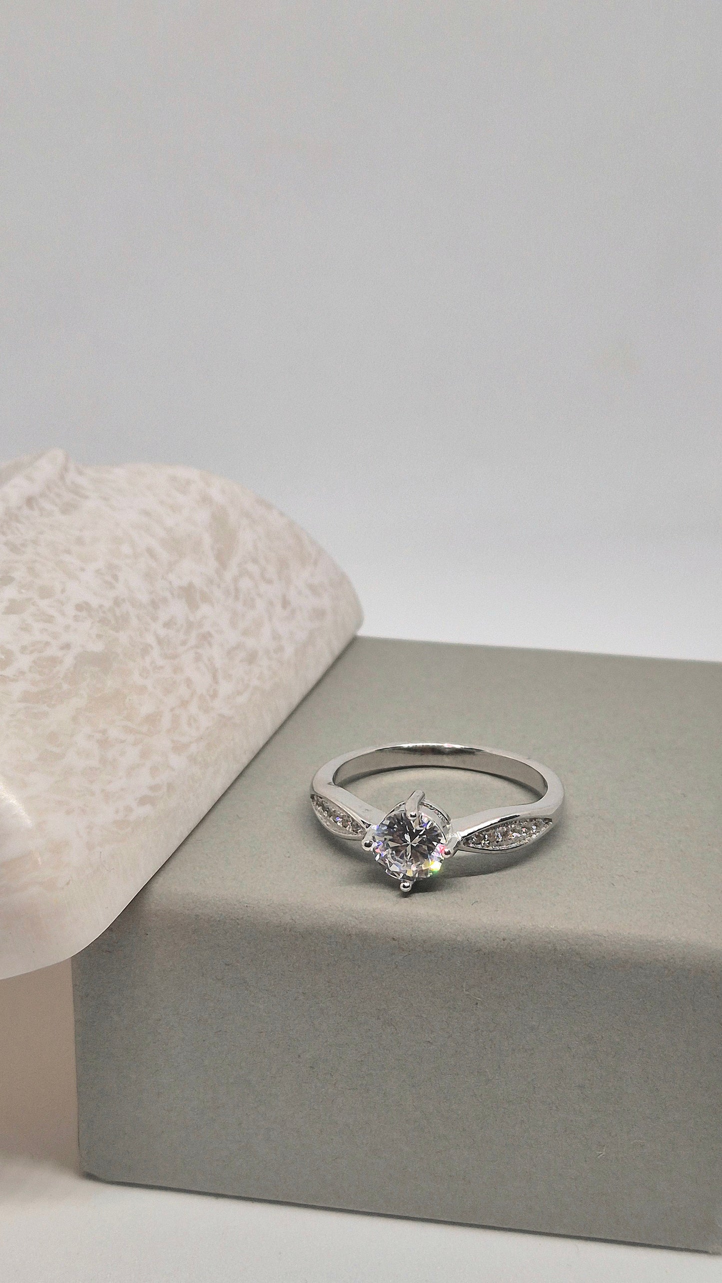 Dimond studded ring