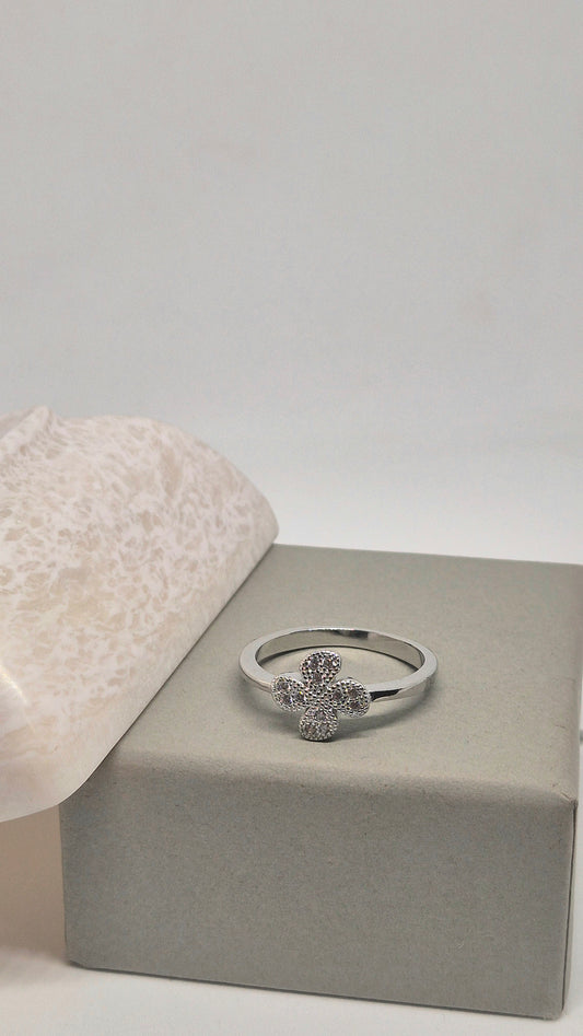 Flower ring
