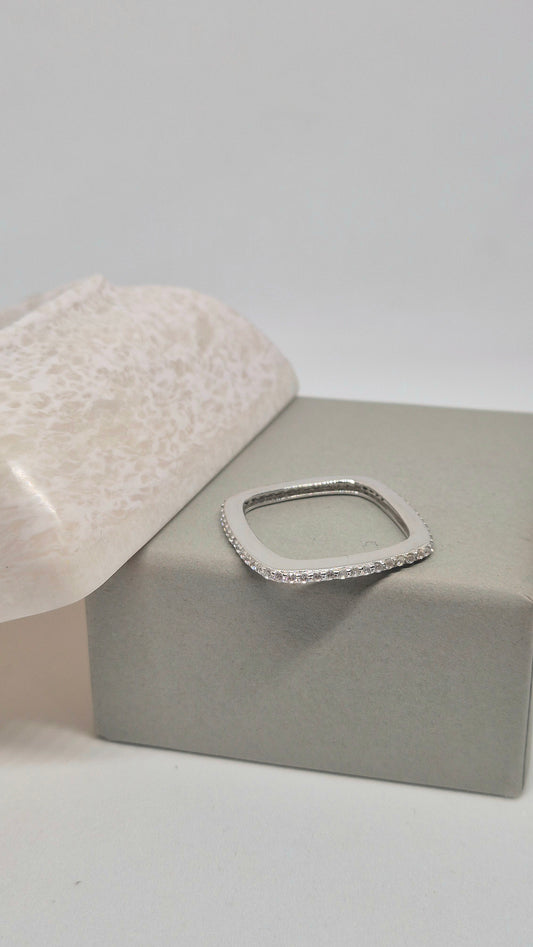Thin Square ring