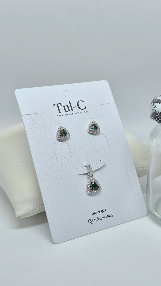 Green pendent set