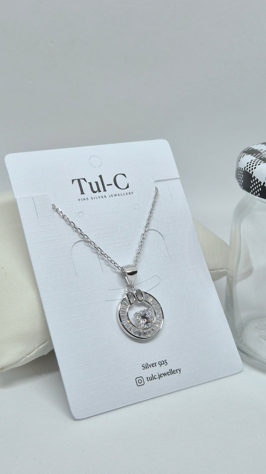 DO chain pendent