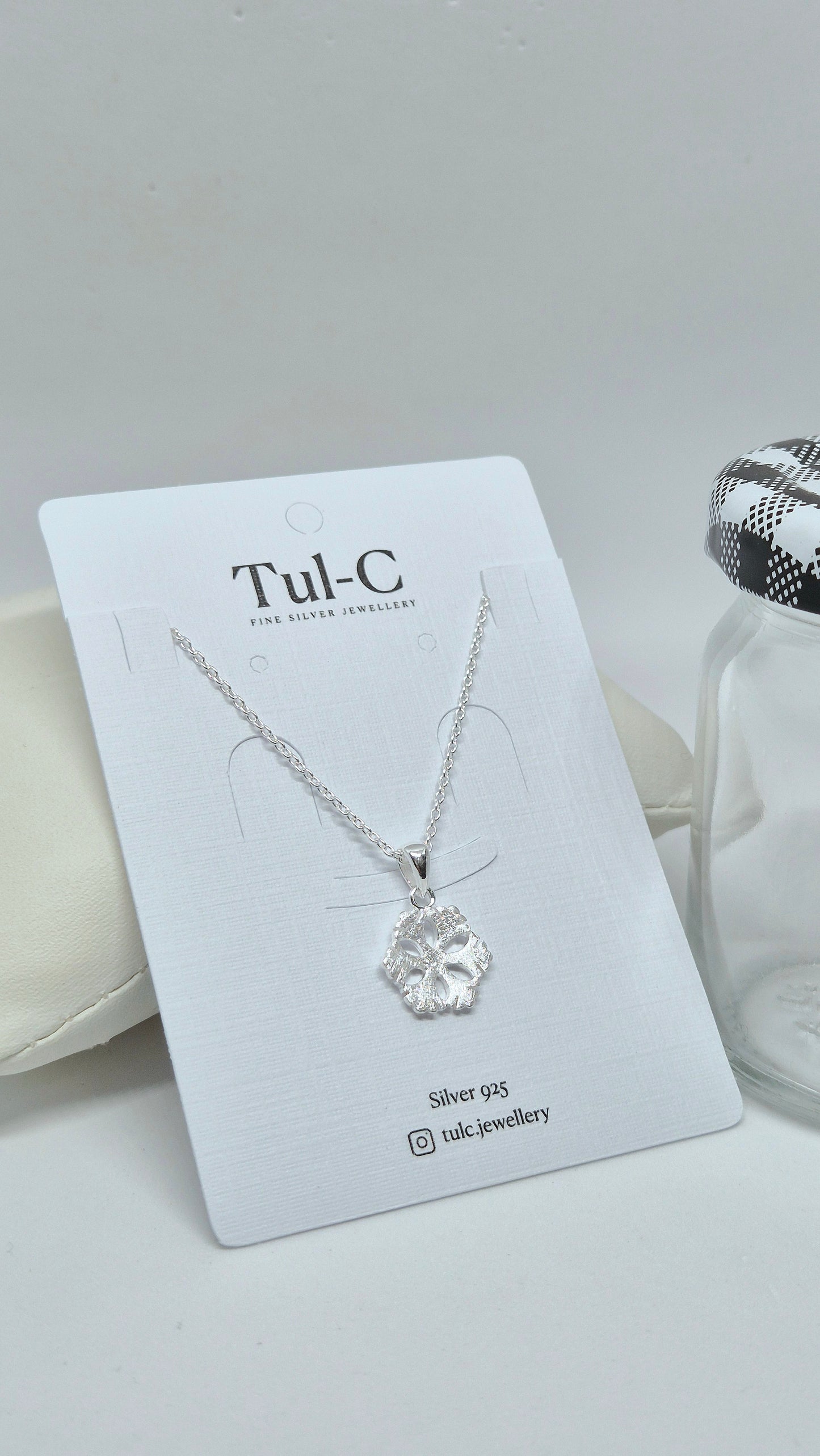Snow Chain pendent